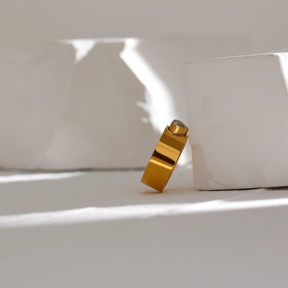 New 18K Gold Plated Solitaire Diamond Heart Ring - Picture 9 of 11